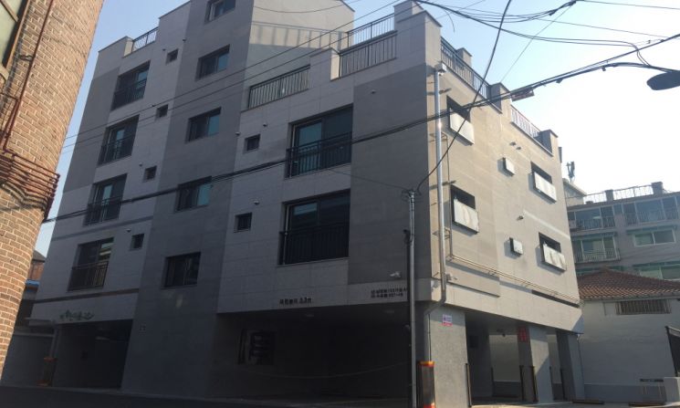 3차 예술인 주택 외관