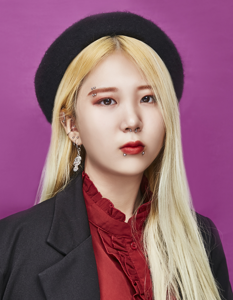디자인과 주연아 씨.