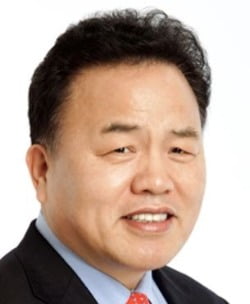 한국경영기술지도사회는 김진관 기술보증기금 비상임이사가 상근부회장에 취임했다고 22일 밝혔다. 사진 = 한국경영기술지도사회