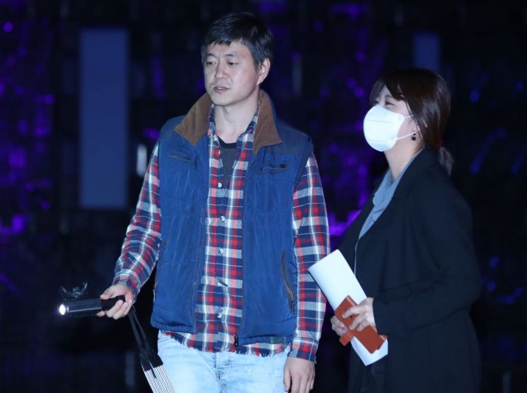 문준용 "포기하는 지원금 많다…대통령 아들로 사는 건 재밌는 일"