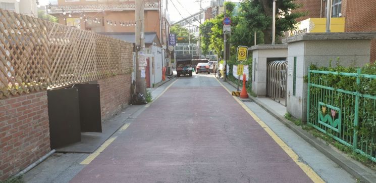 경동초등학교 앞 통학로