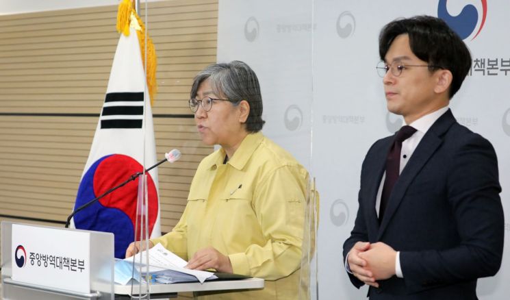 지난 14일 코로나19 브리핑하는 정은경 질병관리청장. / 사진=연합뉴스
