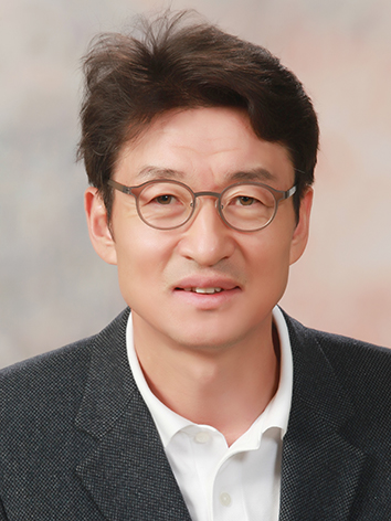 류근관 통계청장 내정자(사진제공=청와대)