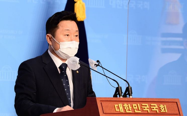 국토위, ‘안전운임제’ 野 단독 상정..與 “의회폭거” 보이콧