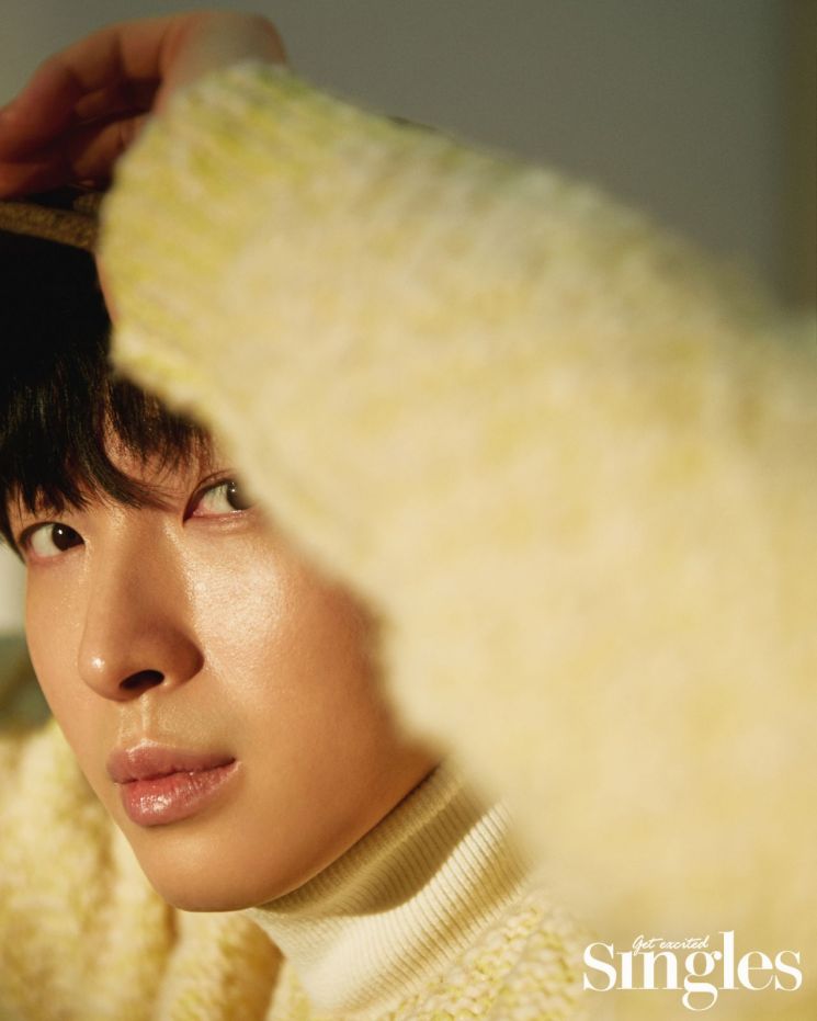뮤지컬배우 박강현