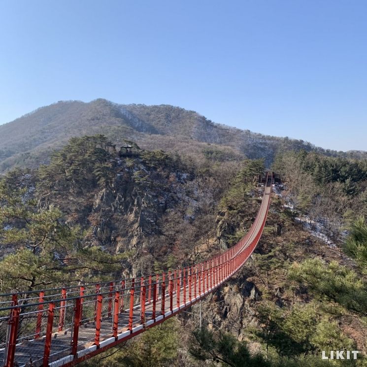 파주시 대표 관광명소, 감악산 출렁다리