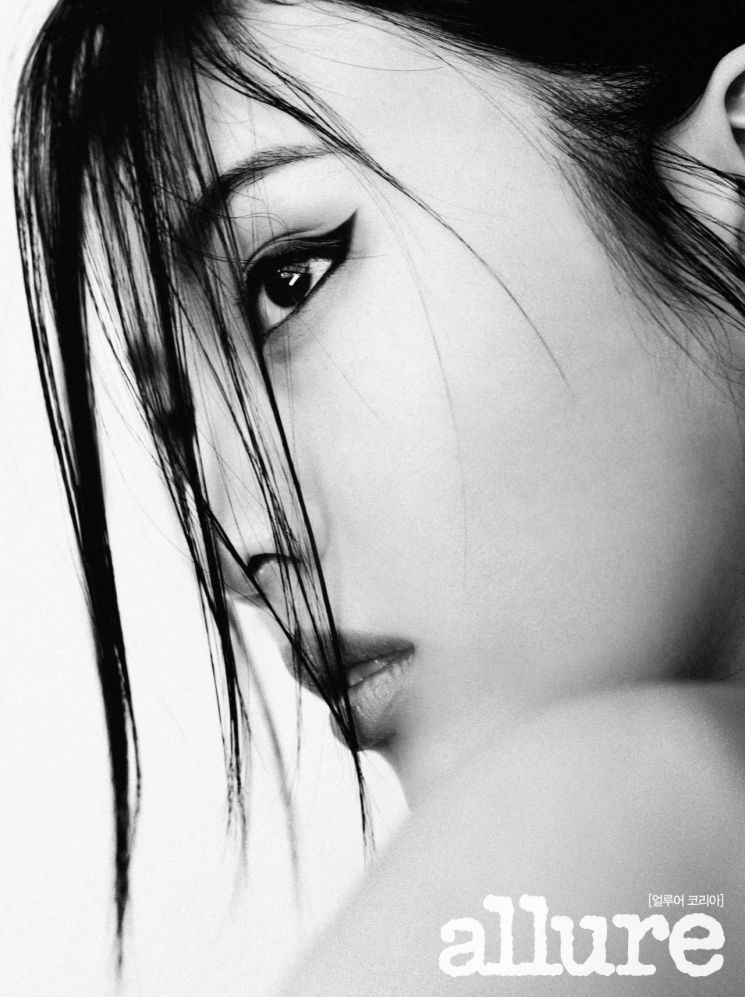 조이의 낯선 얼굴