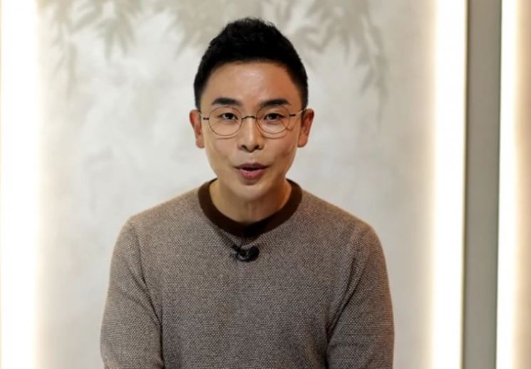 지난 22일 자신의 유튜브 채널에 출연한 설민석. / 사진=유튜브 캡처
