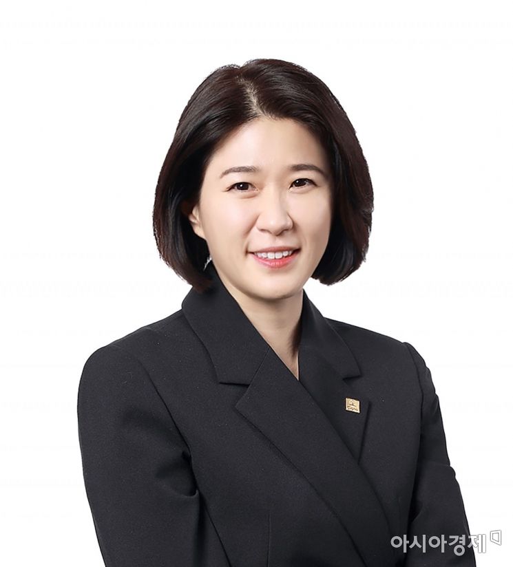 '보험사 유일 여성CEO' 조지은 라이나생명 대표 사실상 연임(종합)