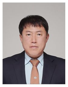올해의 해양수산 신지식인으로 선정된 김헌목씨.