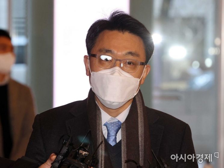 김진욱 “공수처 검사 주식보유·거래제한 필요성 검토할 것”