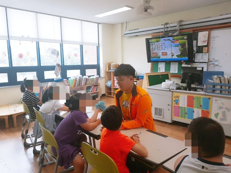 [사이드B] "장애 편견 없애고 학생과 공감하는 특수교사 되고 싶어요"