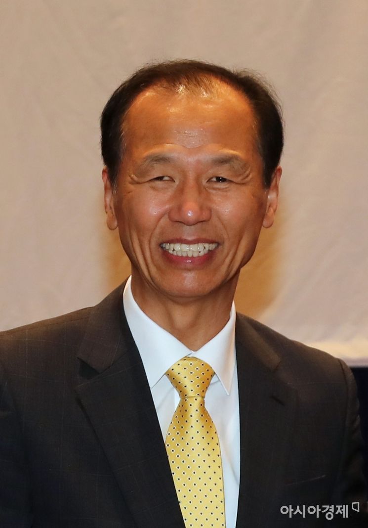 최문순 "대선? 역량 있는지 의문…아직은 도지사로서 직무 충실"