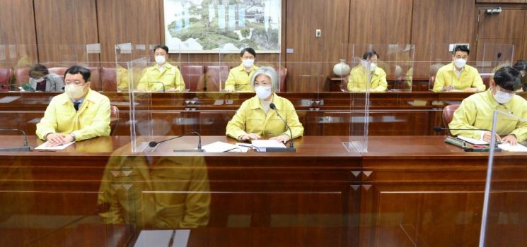 韓선박 억류한 이란에 '실무대표단' 파견…최종건 차관도 10일 이란 방문 