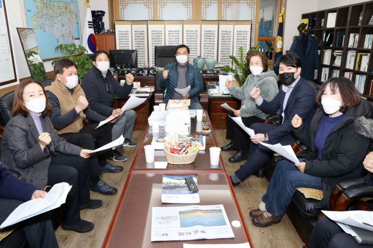[포토]조영훈 중구의회 의장 "2021년, 구민 위한 희망과 회복의 한 해로"