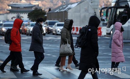 "아 정말 춥다" 러시아보다 추운 한국, 한파 원인은