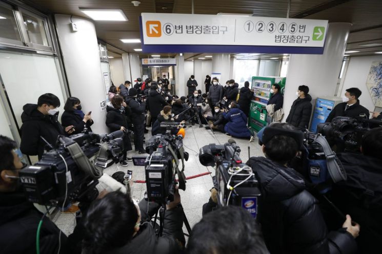 대한민국 법원, '주권면제' 관습법 위에 인권 원칙을 세우다(종합)