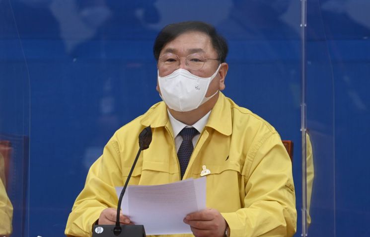 김태년 더불어민주당 원내대표가 21일 국회에서 열린 정책조정회의에서 발언하고 있다. / 사진=연합뉴스
