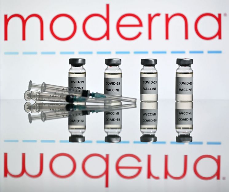 정부, mRNA 기술 확보 속도전… 모더나와 백신개발 협력 논의