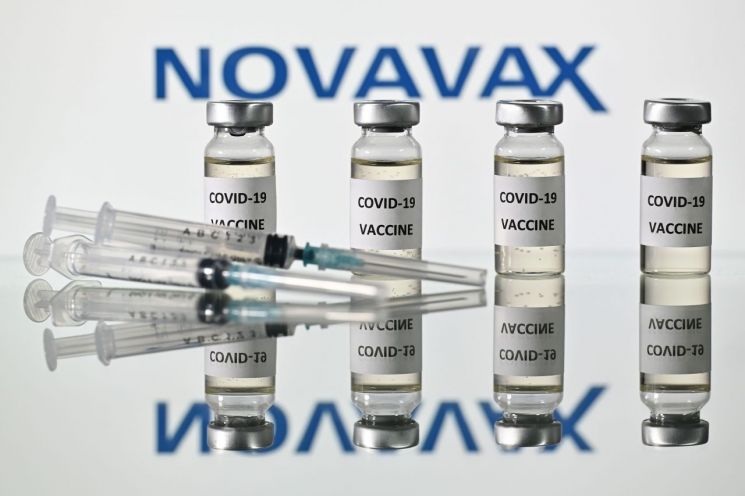 [속보] 노바백스 백신, 내달 중순부터 접종 가능…교차접종도 추진