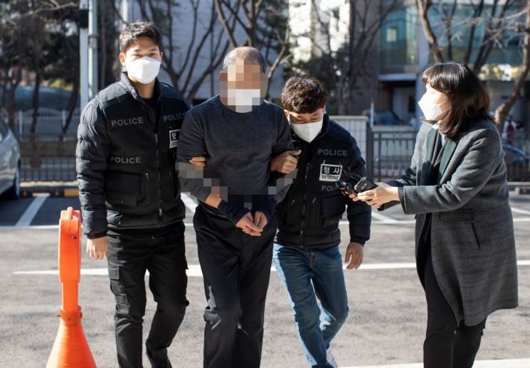 "재결합 거부" 서울 대림동서 남녀 살해한 중국동포 무기징역