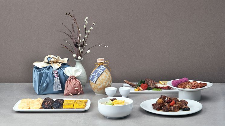 '호텔 예약' 특수는 특수인데…웃지 못하는 특급호텔