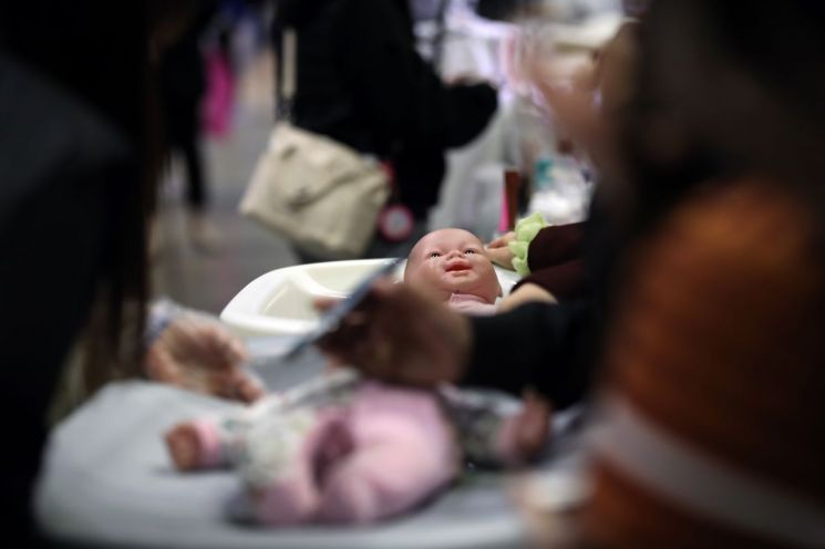 제왕절개 후 심정지·자궁적출까지?…"의사는 법대로 하라며 발뺌"