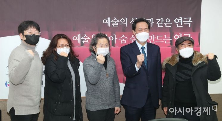 [포토] 문화예술인 만나는 우상호 의원