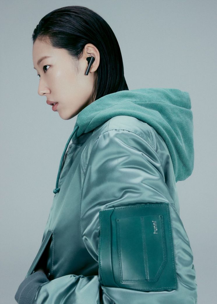 준지, '오딕트'와 손잡고 한정판 무선 이어폰 출시