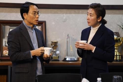 진대제 전 정보통신부 장관(왼쪽)과 나경원 서울시장 국민의힘 예비후보 / 사진=나경원 페이스북 캡처