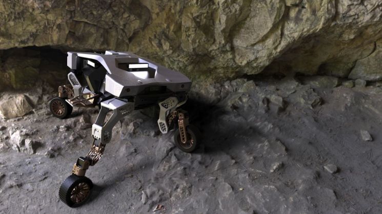 현대차그룹은 10일 변신하는 지능형 지상 이동 로봇 '타이거'를 최초 공개했다. 

[사진제공=현대차그룹]