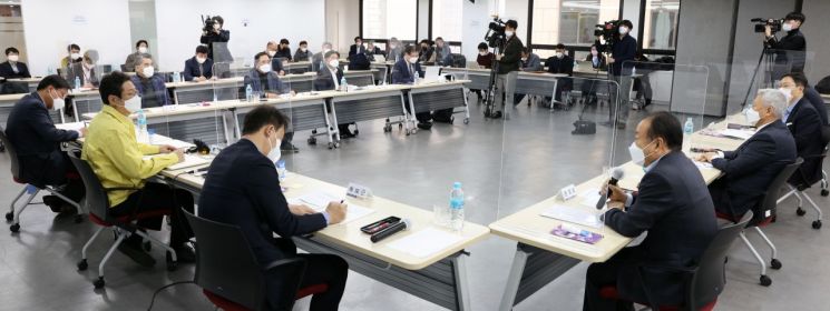 코로나로 관광객 끊긴 카지노업계 "사실상 개점휴업…지원사업에서도 소외"