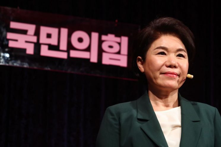 조은희 "'바보 노무현'은 되고 '바보 나경원'은 안 되나…'바보 독점권' 어처구니없어"