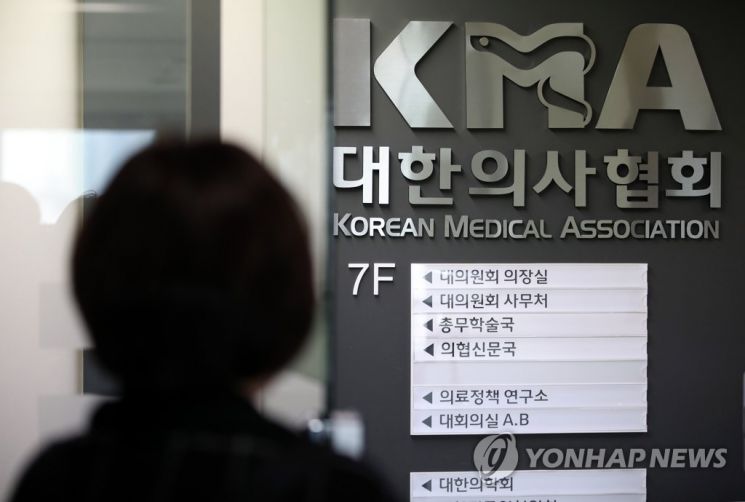 박주민 "간호사 백신 접종 고민 가능… 의료법 개정은 당연한 것"