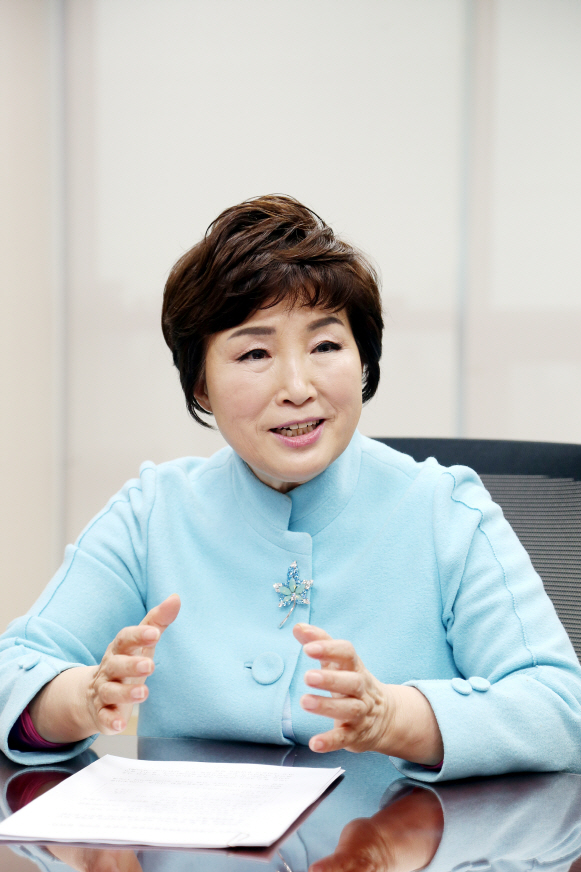 [단독]與정무위·과방위 오늘 2차 정책위..‘온플법’ 담판 짓는다