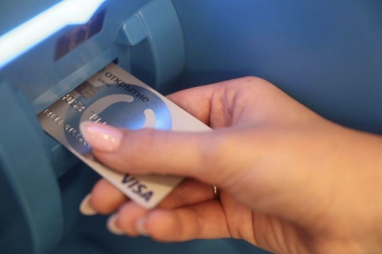 현금서비스 ATM 수수료 1000원…올해도 줄줄이 인상
