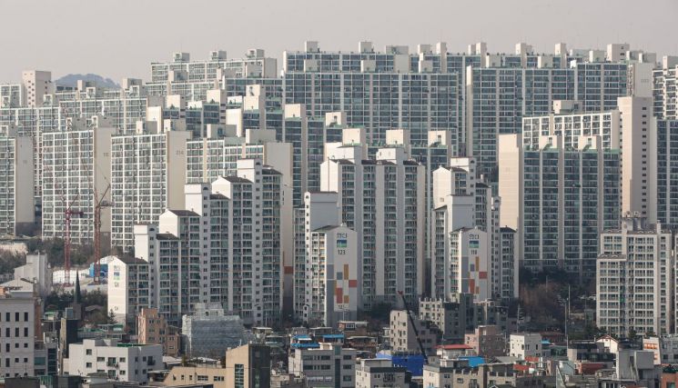 서울 아파트값 오를까 떨어질까…이번주 0.05% 상승폭 유지