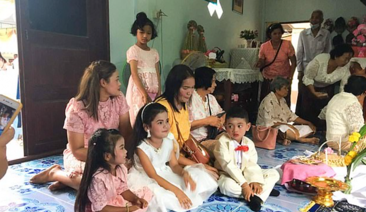 "전생에 연인이었다"…5살 쌍둥이 남매 결혼시킨 태국 부모
