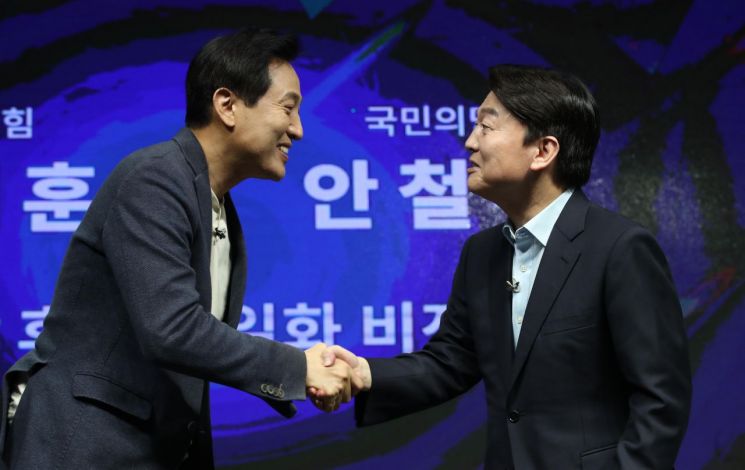 오세훈-안철수 野단일화 벼락치기 협상…'파국과 대타협 기로'