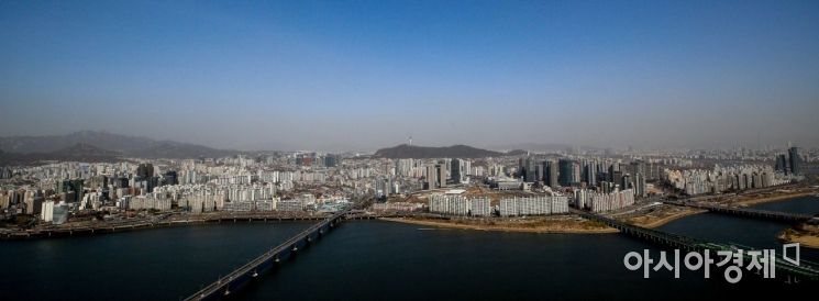 [포토]'하늘 맑지만 미세먼지 가득'