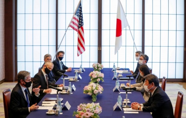 Japanese Foreign Minister “Reconfirmed the Importance of US-Korea Cooperation with the US Secretary of State”