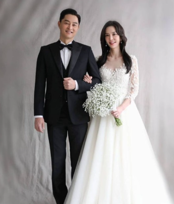 지누션 지누, 13세 연하 미모의 변호사와 재혼…2세 소식도