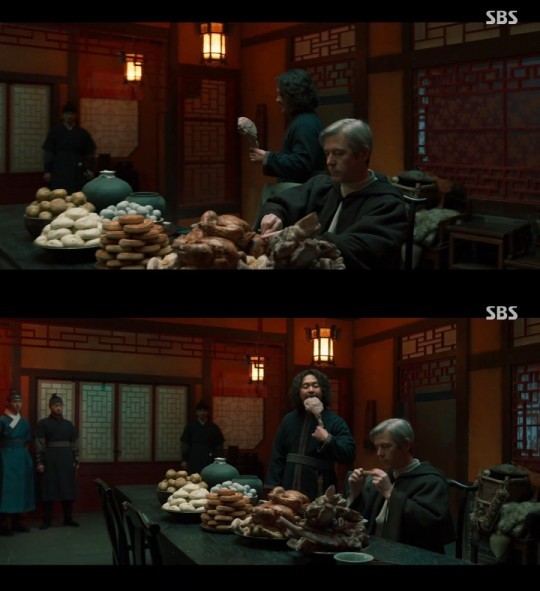 중국 음식 피단, 월병 등이 등장한 장면. 사진=SBS 드라마 '조선구마사' 영상 캡처.