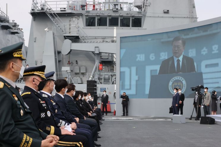 [전문] 文대통령, 제6회 서해수호의 날 기념사