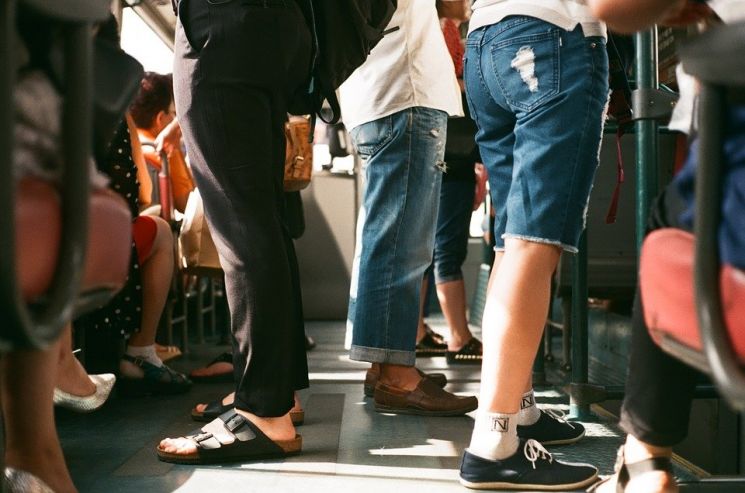 "우연한 신체접촉으로 처벌 우려"… '지하철 추행' 男 헌법소원에 헌재 답변은?