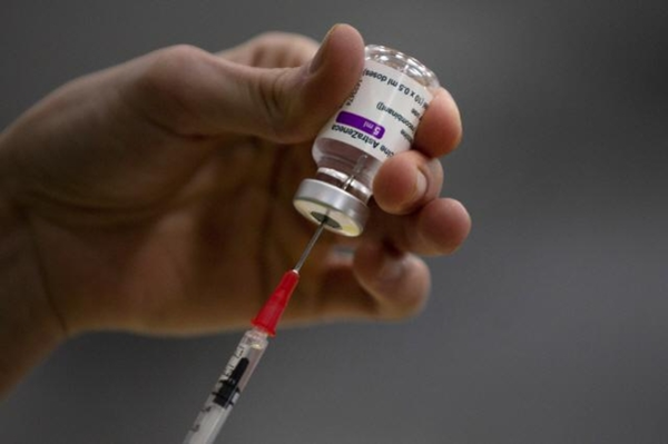AZ 백신 21.6만명분 국내 도착…공급 시기 예상보다 빨라져