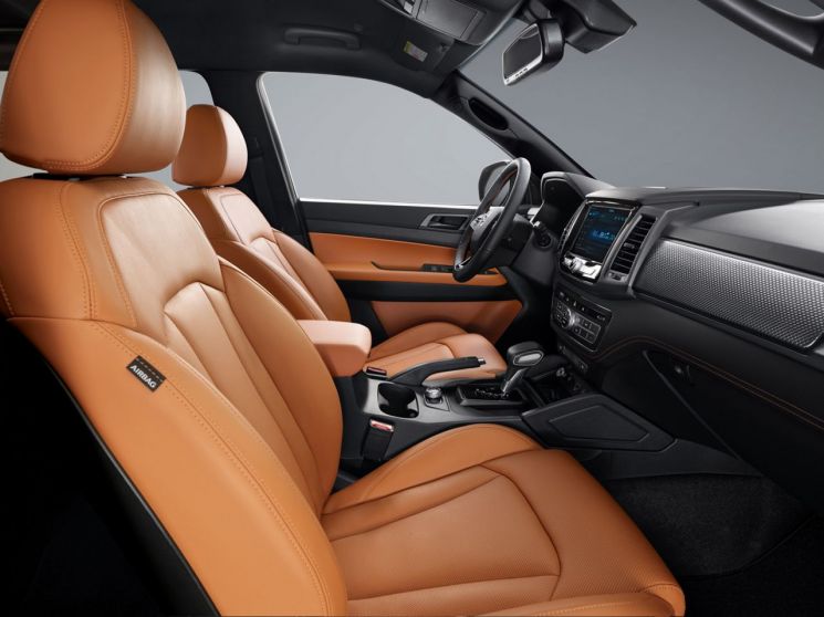 쌍용차, 더 뉴 렉스턴 스포츠&칸 출시…2439만원부터