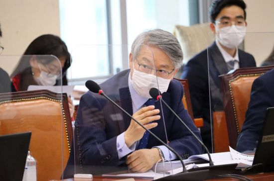 민형배 의원 민주당 복귀할 생각 없나?… '위장 탈당' 발언에 발끈