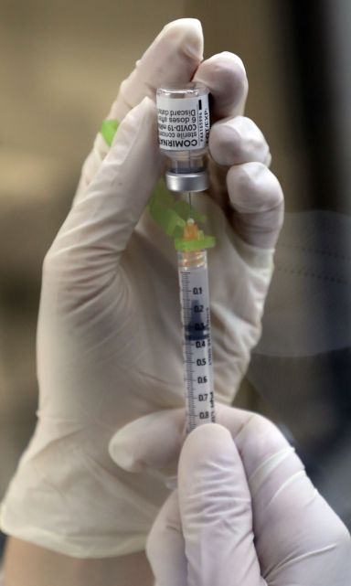 화이자 백신 맞은 80대 남성, 11일 만에 사망