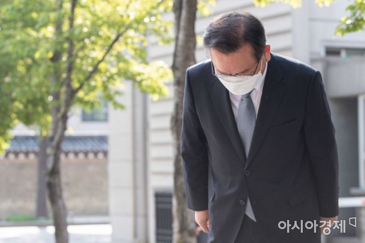 [포토]인사하는 김부겸 국무총리 후보자